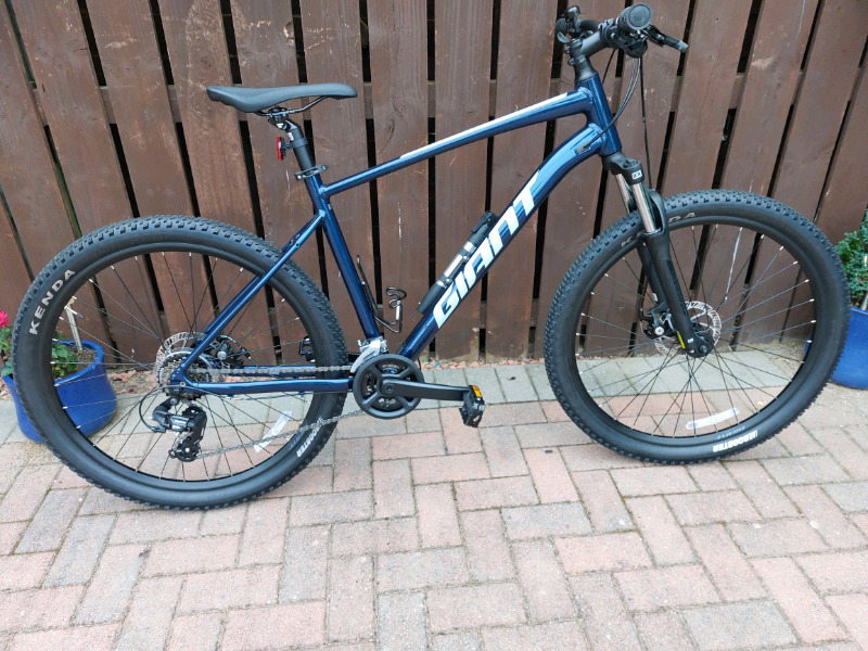 BRAND NEW Giant Talon 5 27.5 for sale 
